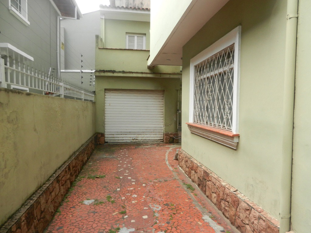 Sobrado à venda com 3 quartos, 200m² - Foto 12