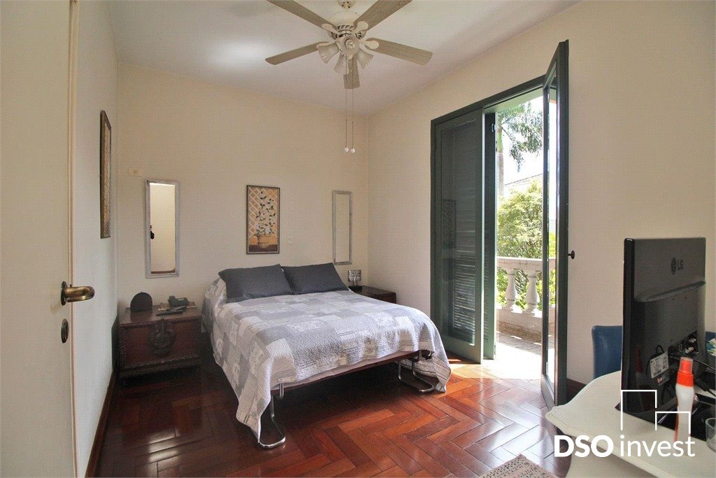 Casa à venda com 4 quartos, 650m² - Foto 16