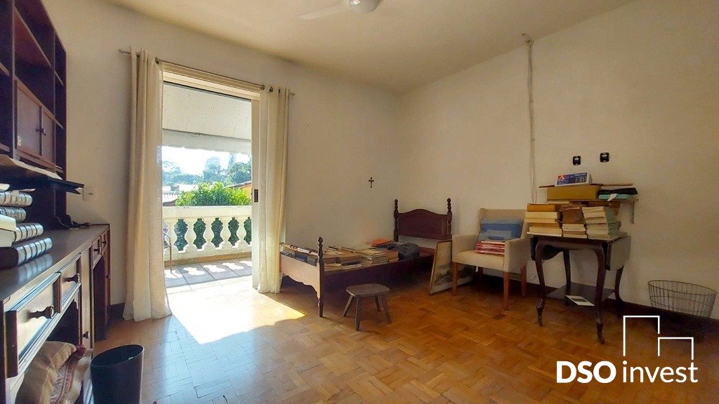 Casa à venda com 5 quartos, 296m² - Foto 18