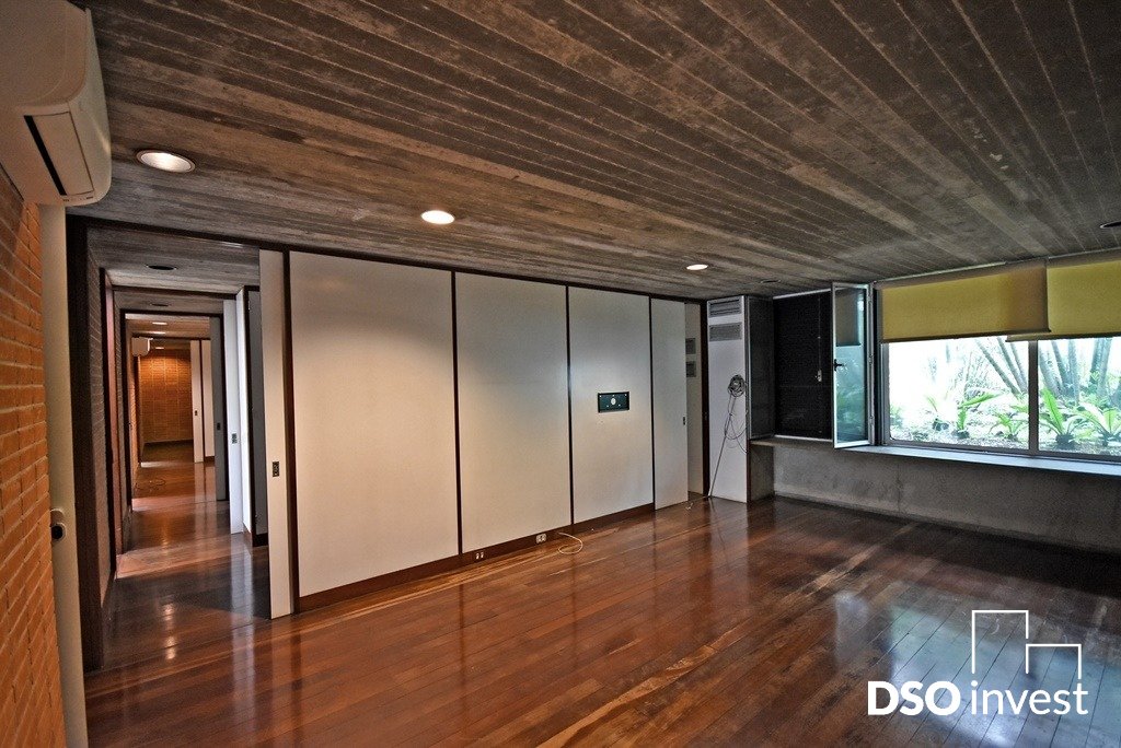 Casa à venda com 3 quartos, 976m² - Foto 15