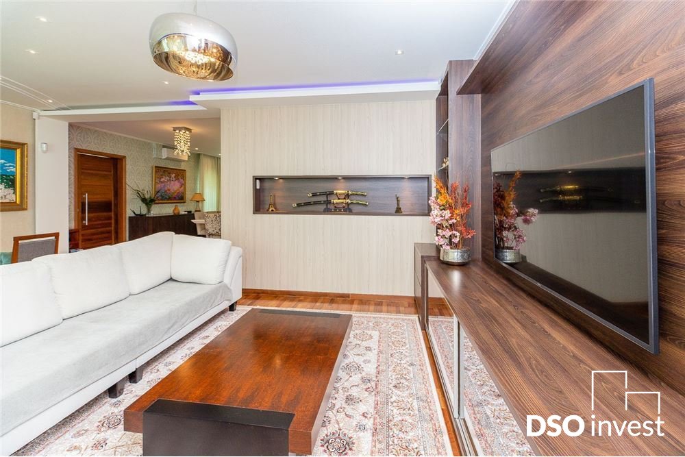 Casa à venda com 3 quartos, 320m² - Foto 6