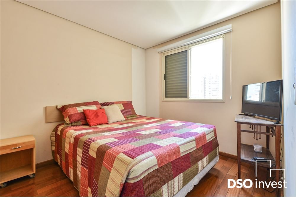 Apartamento à venda com 2 quartos, 64m² - Foto 17