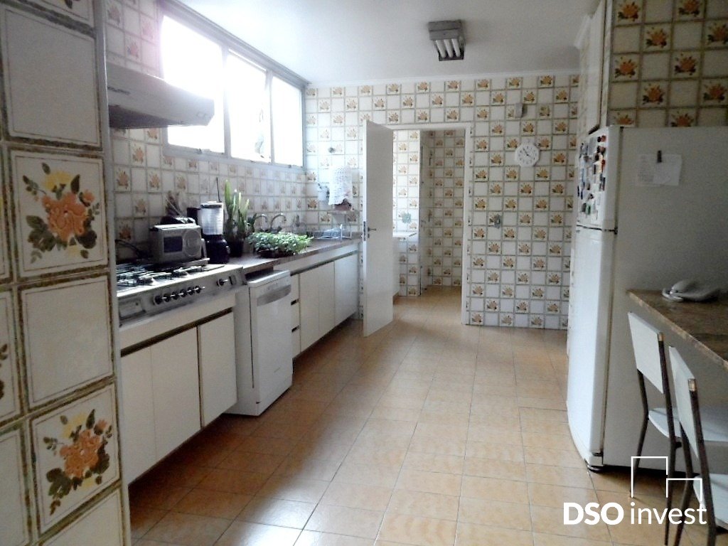 Casa à venda com 4 quartos, 700m² - Foto 12