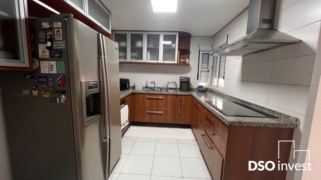 Apartamento à venda com 3 quartos, 130m² - Foto 4