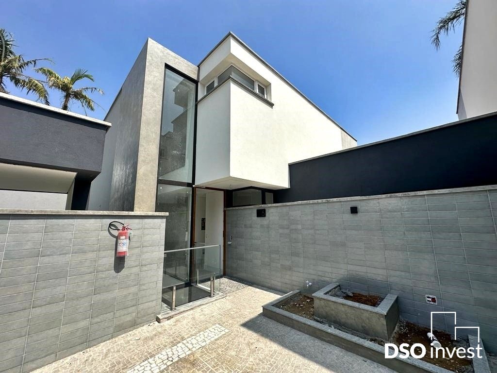 Casa de Condomínio à venda com 4 quartos, 450m² - Foto 24