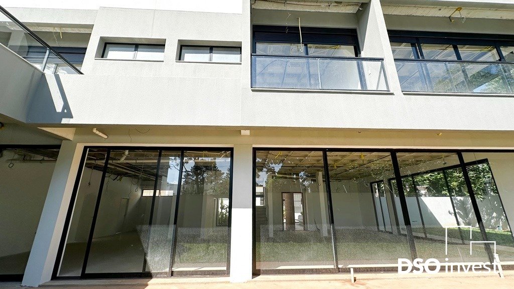 Casa de Condomínio à venda com 4 quartos, 900m² - Foto 28