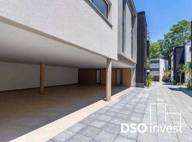 Casa de Condomínio à venda com 4 quartos, 719m² - Foto 2