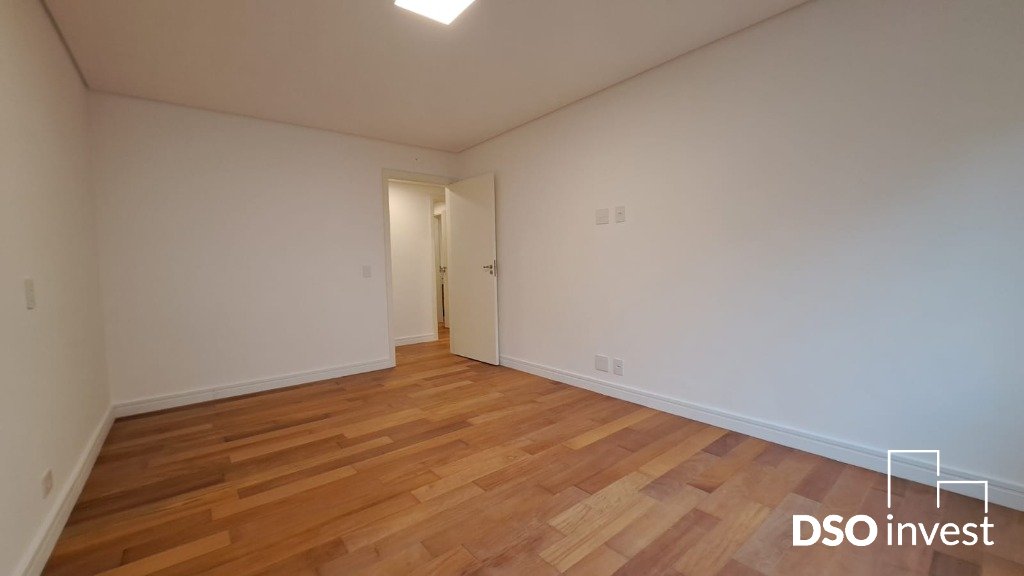 Apartamento à venda com 3 quartos, 180m² - Foto 15