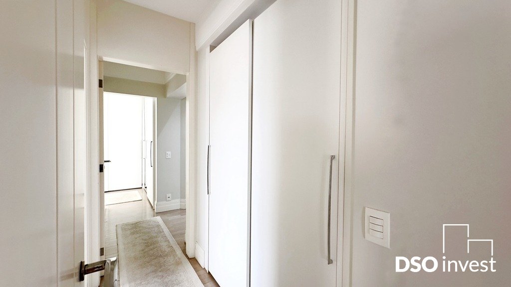 Apartamento à venda com 4 quartos, 234m² - Foto 11