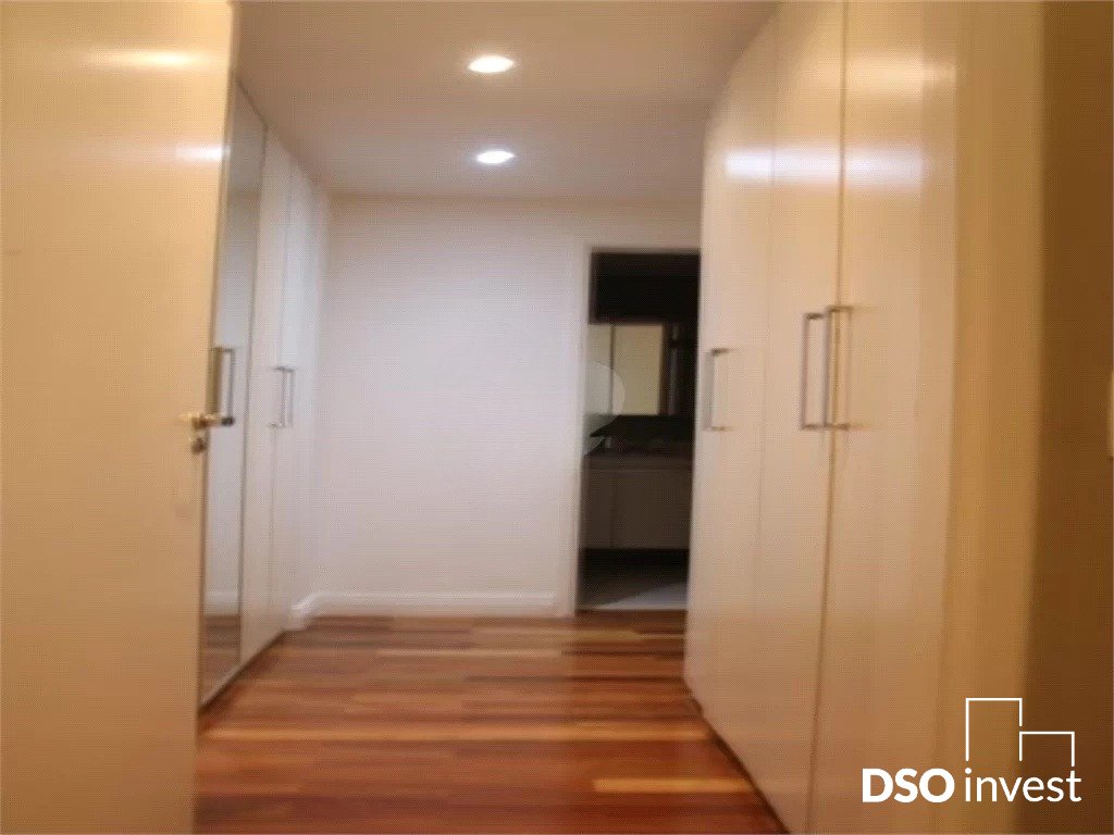 Apartamento à venda com 3 quartos, 124m² - Foto 13