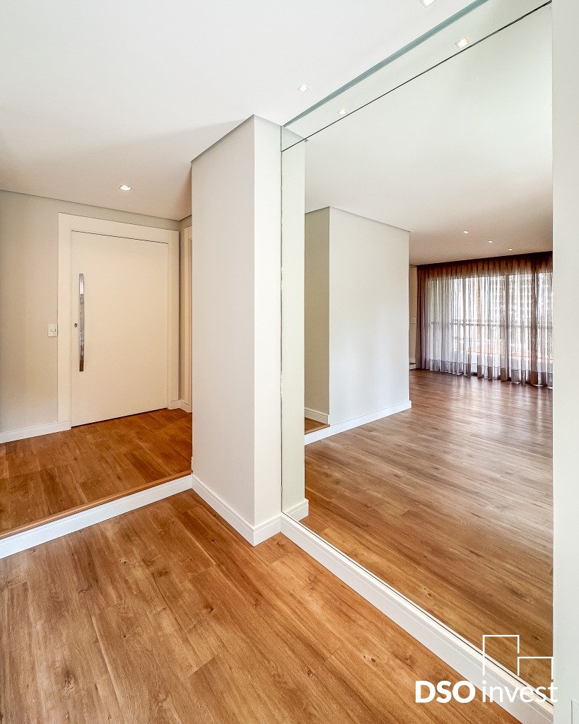 Apartamento à venda com 4 quartos, 200m² - Foto 4