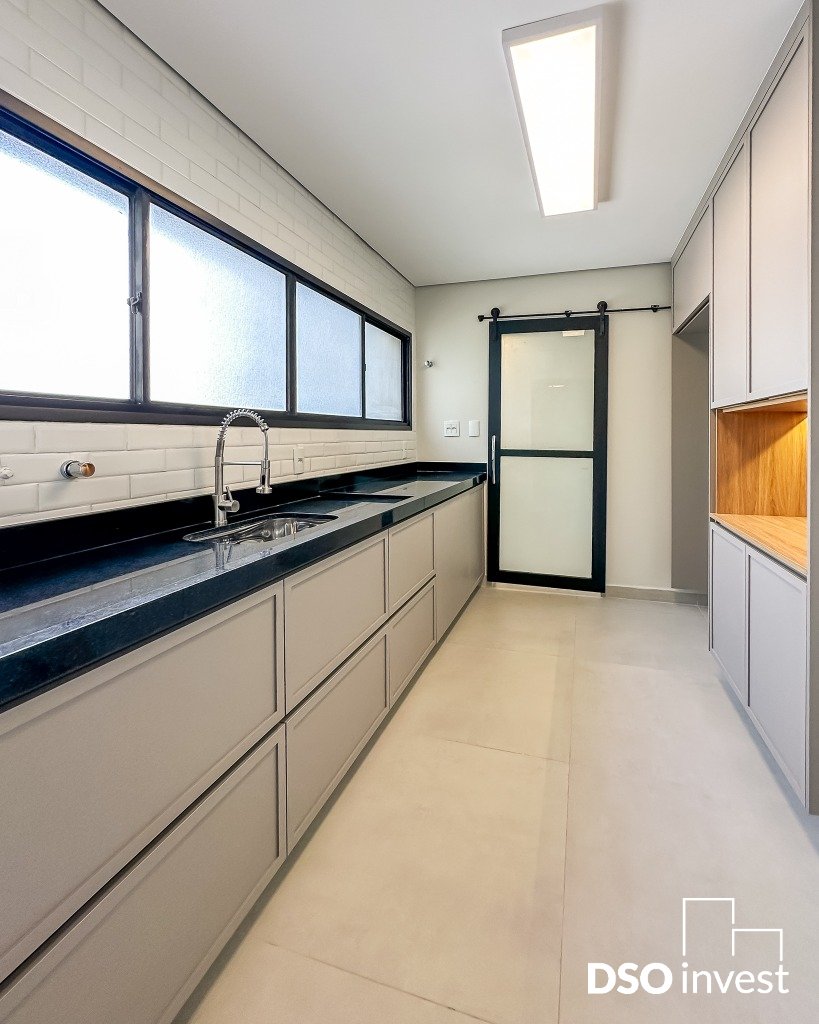 Apartamento à venda com 4 quartos, 200m² - Foto 37