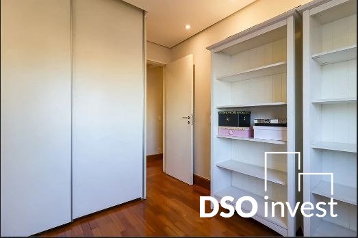 Apartamento à venda com 3 quartos, 140m² - Foto 27