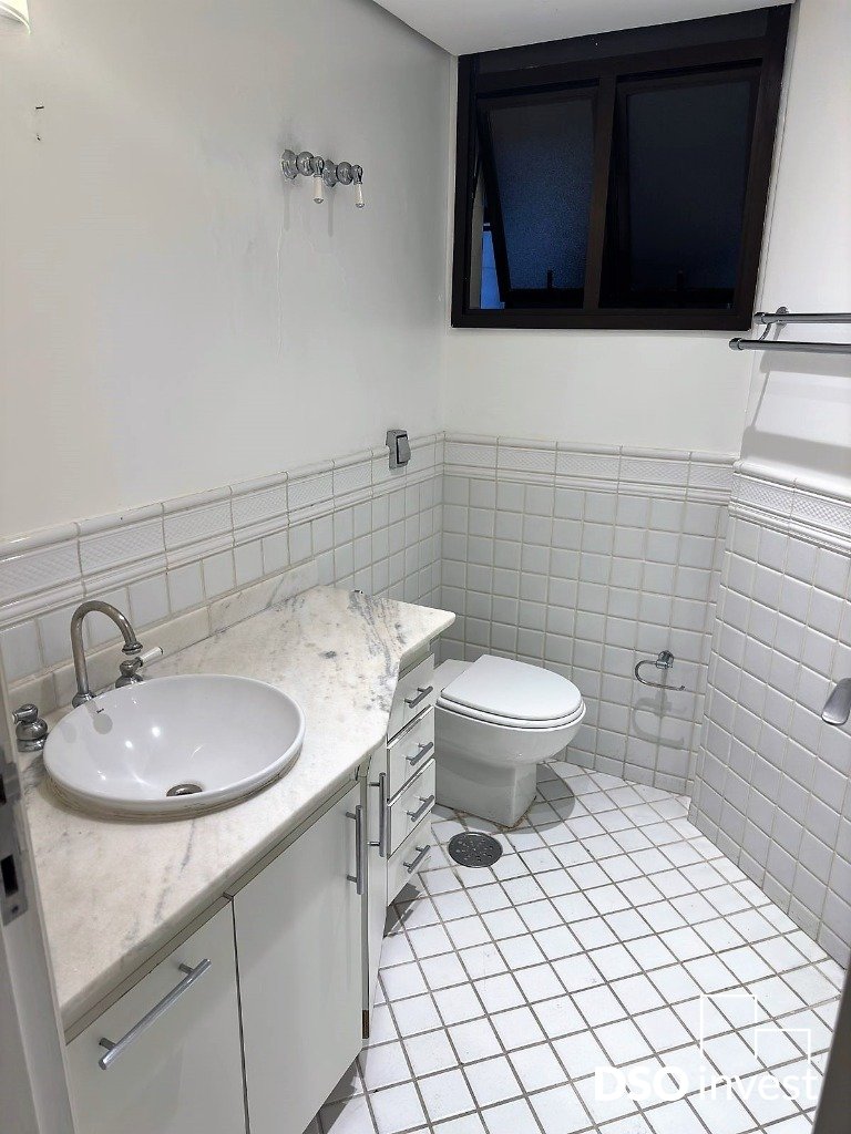 Apartamento à venda com 3 quartos, 170m² - Foto 11