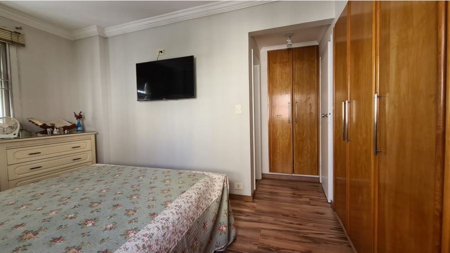 Apartamento à venda com 3 quartos, 115m² - Foto 9