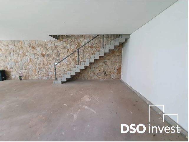 Casa à venda com 3 quartos, 320m² - Foto 8