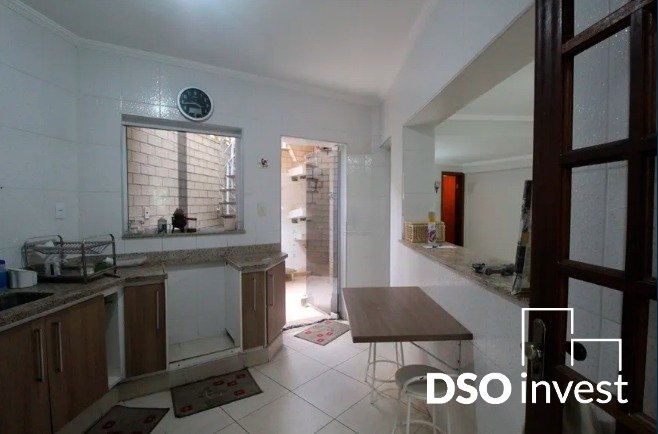 Casa à venda com 3 quartos, 105m² - Foto 5