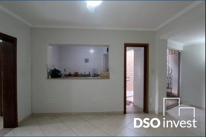 Casa à venda com 3 quartos, 105m² - Foto 3