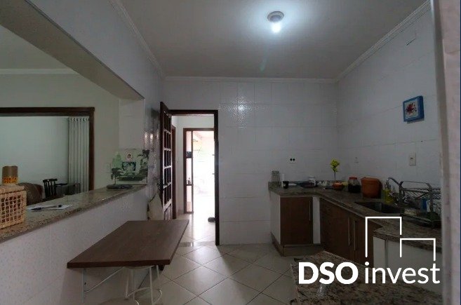 Casa à venda com 3 quartos, 105m² - Foto 6