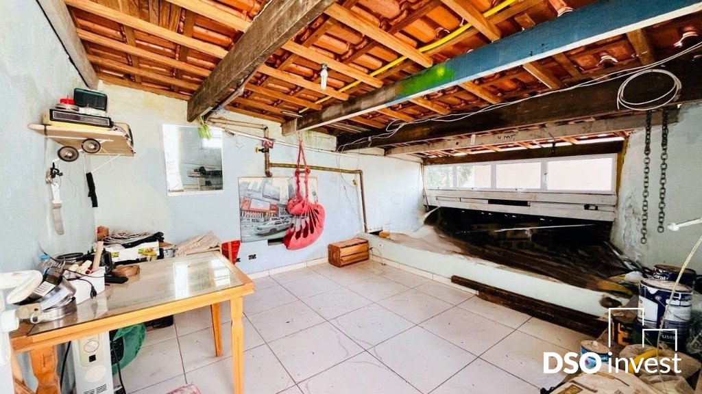 Casa à venda com 3 quartos, 105m² - Foto 29