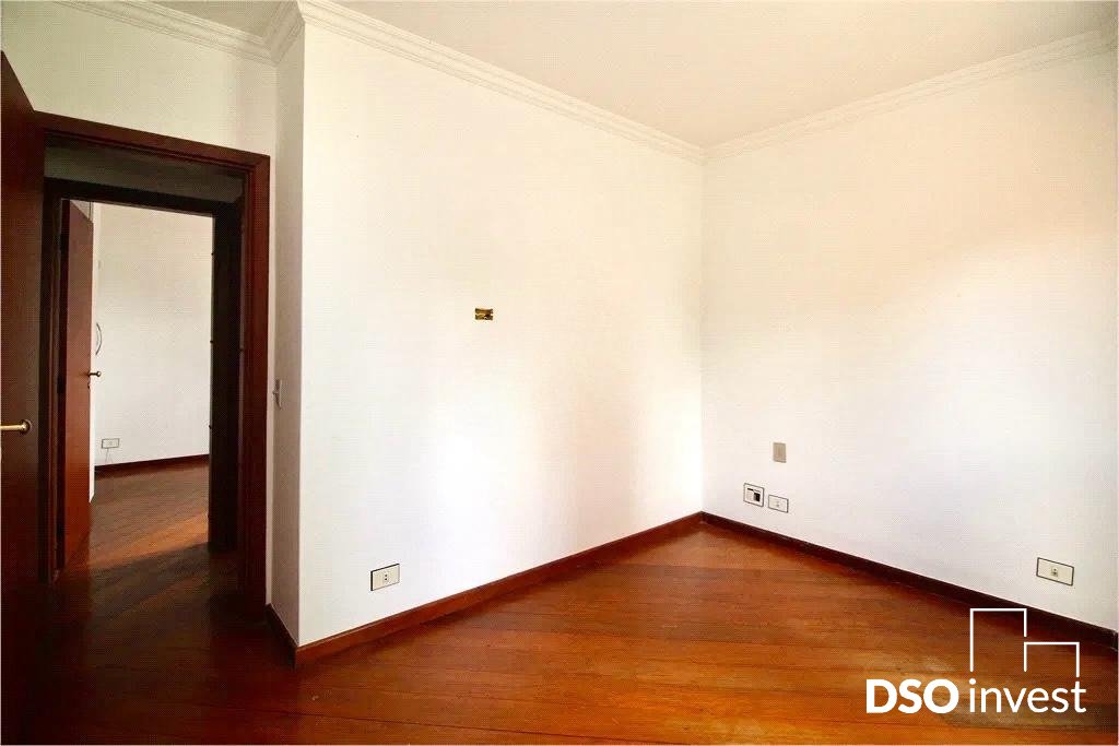 Apartamento à venda com 4 quartos, 160m² - Foto 13