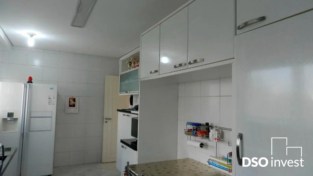 Apartamento à venda com 4 quartos, 171m² - Foto 9