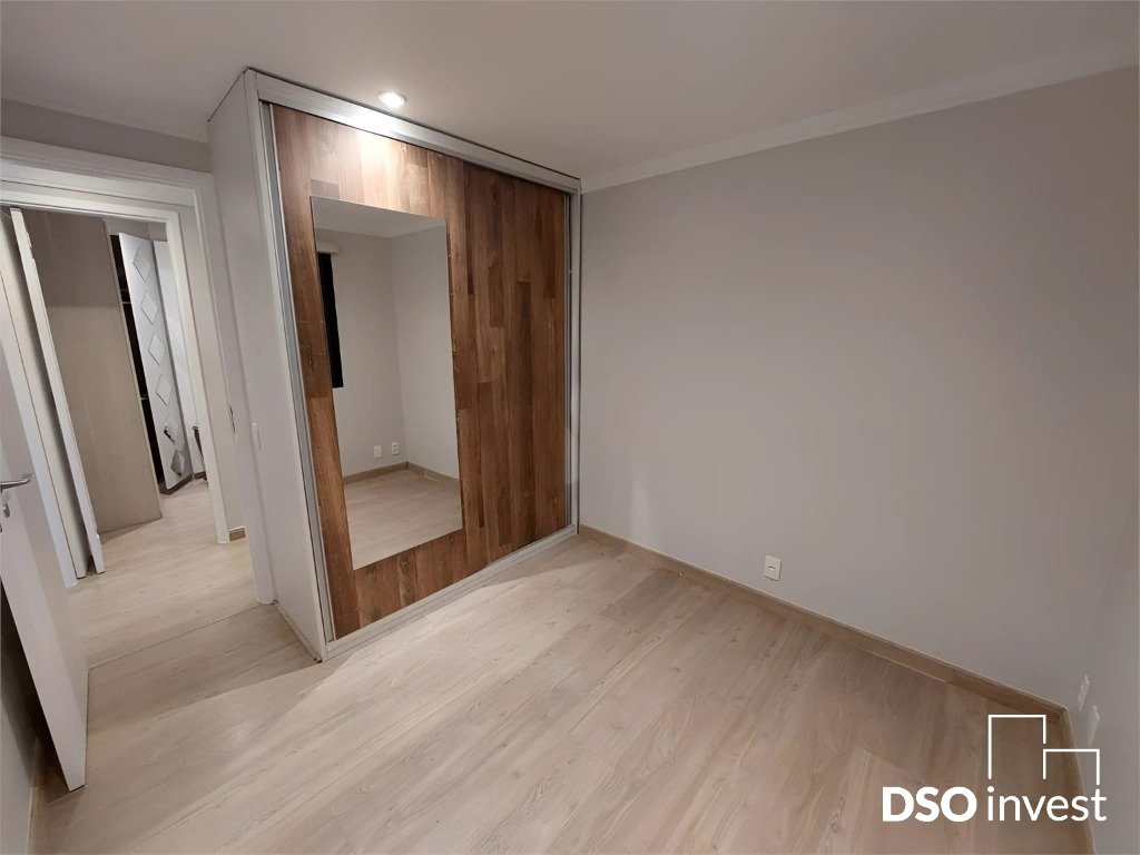 Apartamento à venda com 3 quartos, 107m² - Foto 8