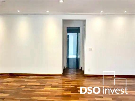 Apartamento à venda com 4 quartos, 242m² - Foto 4