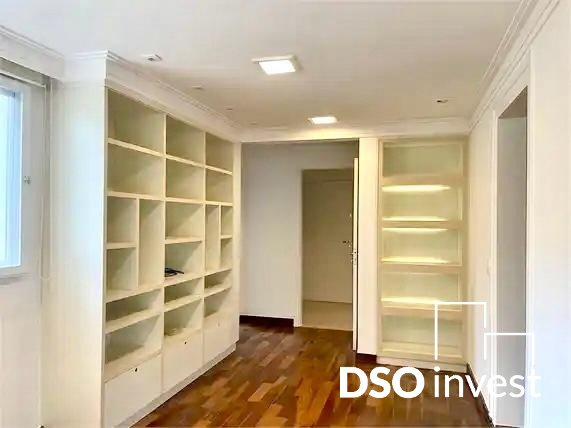 Apartamento à venda com 4 quartos, 242m² - Foto 9