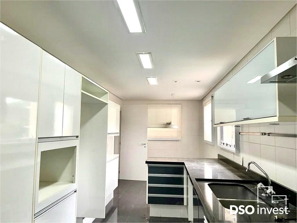 Apartamento à venda com 4 quartos, 242m² - Foto 20