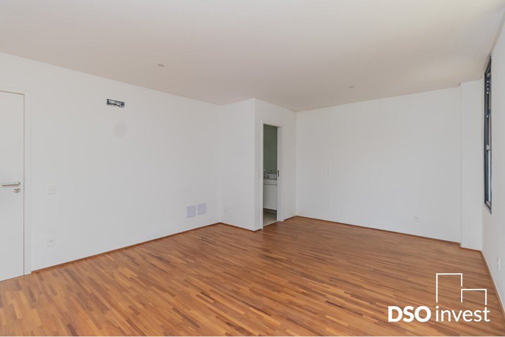 Casa à venda com 3 quartos, 318m² - Foto 16