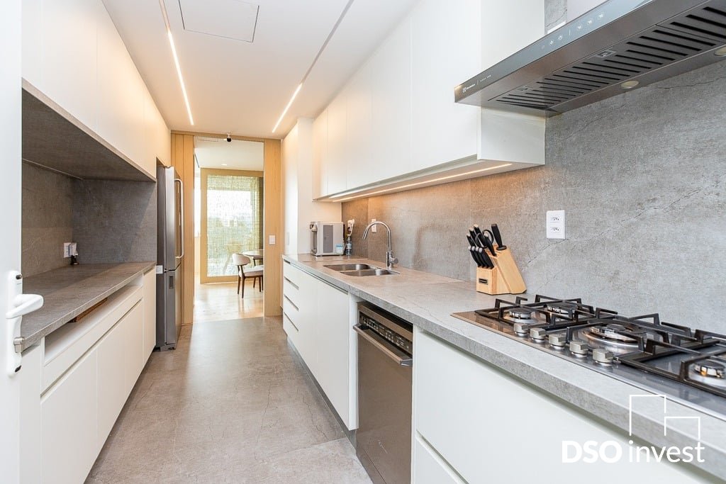 Apartamento à venda com 3 quartos, 229m² - Foto 31