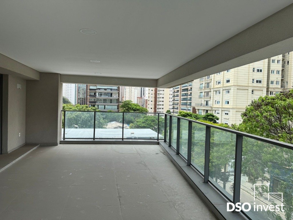 Apartamento à venda com 4 quartos, 246m² - Foto 3