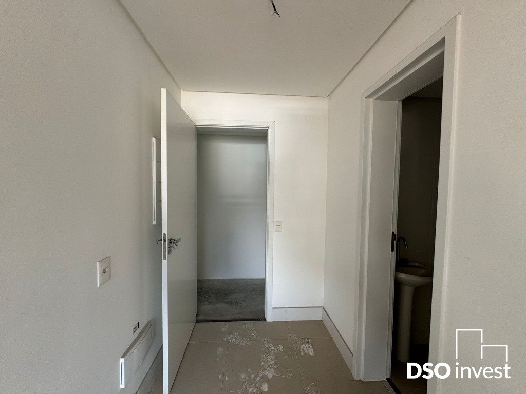 Apartamento à venda com 4 quartos, 246m² - Foto 15