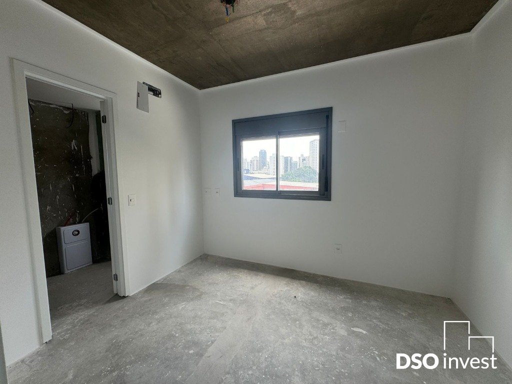 Apartamento à venda com 4 quartos, 246m² - Foto 8