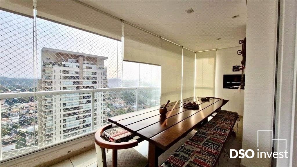 Apartamento à venda com 4 quartos, 233m² - Foto 2