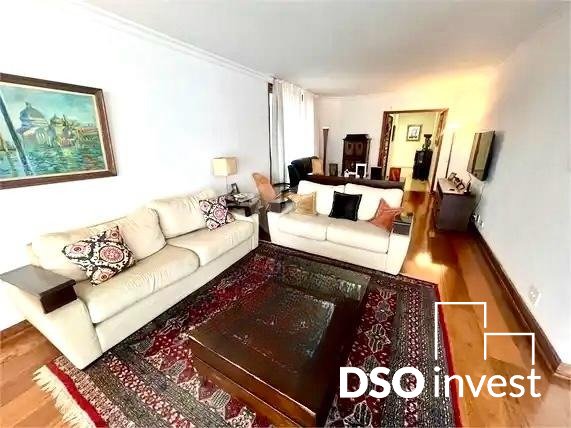 Apartamento à venda com 3 quartos, 200m² - Foto 4