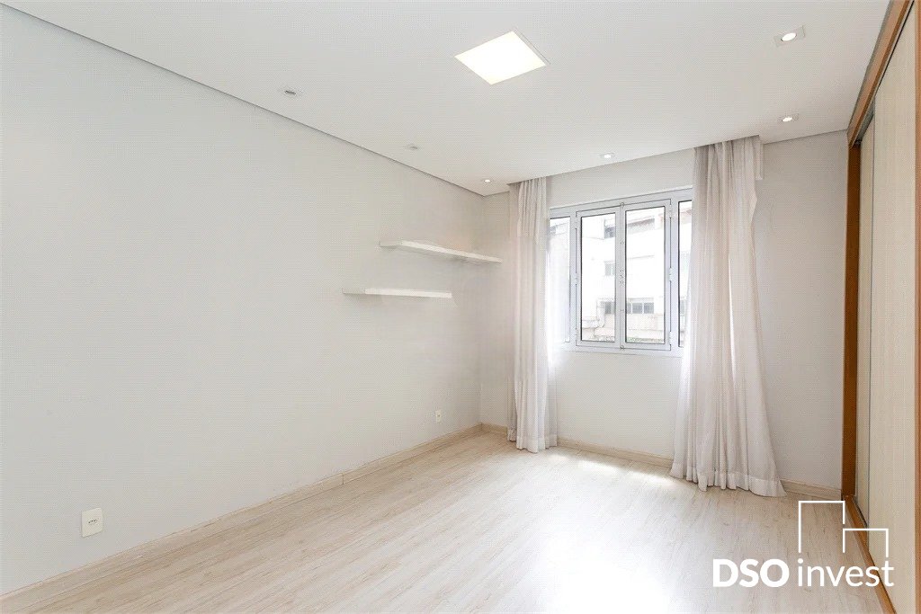 Apartamento à venda com 3 quartos, 130m² - Foto 20