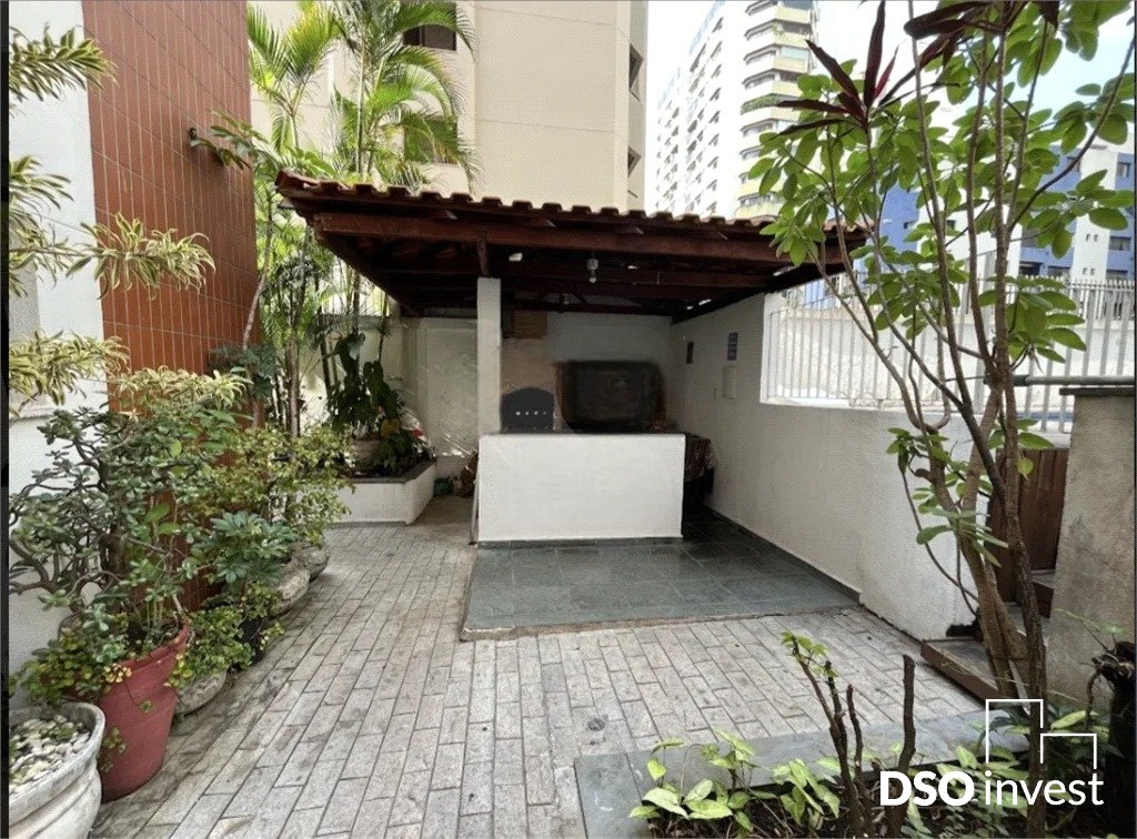 Apartamento à venda com 2 quartos, 60m² - Foto 11