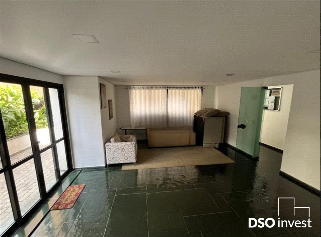 Apartamento à venda com 2 quartos, 60m² - Foto 12