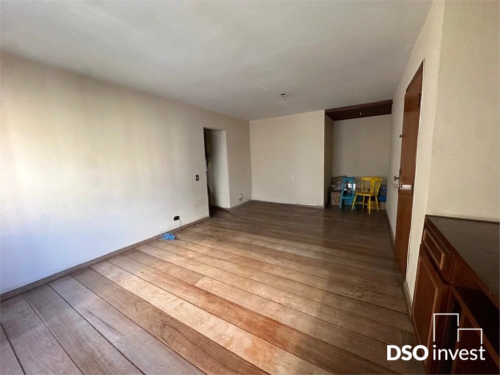 Apartamento à venda com 3 quartos, 100m² - Foto 1