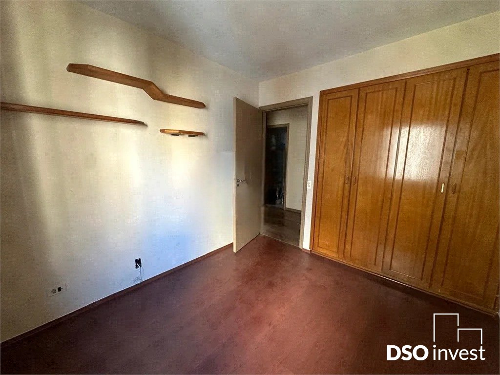 Apartamento à venda com 3 quartos, 100m² - Foto 7