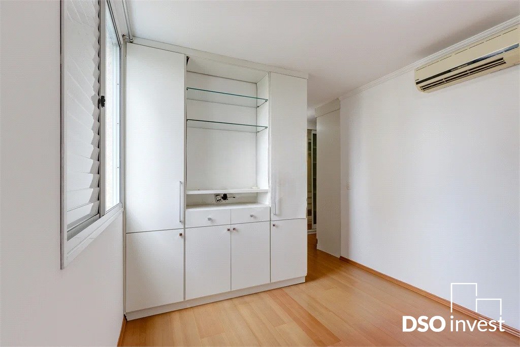 Apartamento à venda com 3 quartos, 130m² - Foto 10